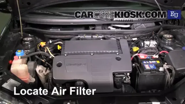 2003 Fiat Punto EX 1.3L 4 Cyl. Turbo Diesel Air Filter (Engine) Replace